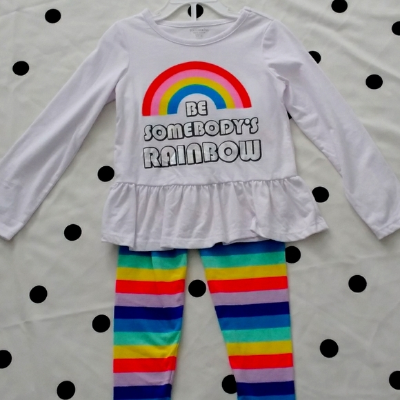 2 Piece Back to School 'Be Somebody's Rainbow' Out - Picture 1 of 4